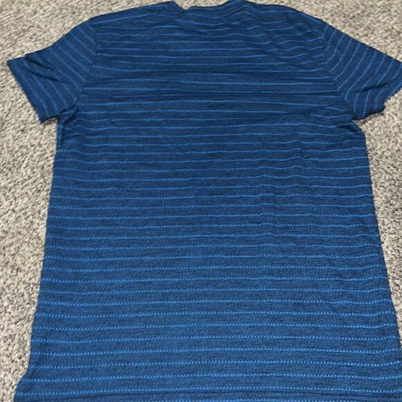 Hollister - Blue Striped - Short Sleeved - T-shirt - S - Picture 4 of 4